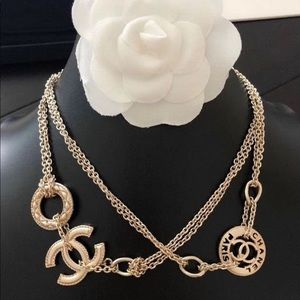 Chanel gold chain necklace